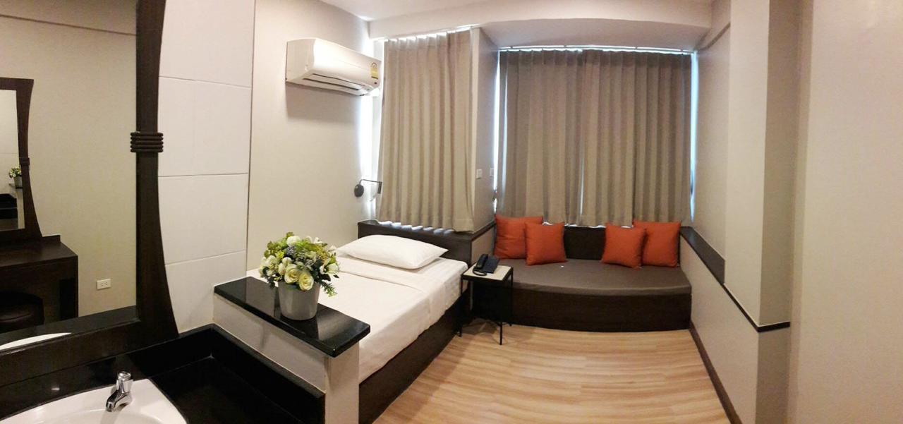 Ywca Hotel בנגקוק מראה חיצוני תמונה